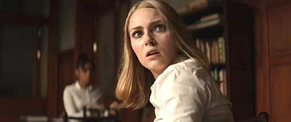 「ダーク・スクール」アナソフィア・ロブの画像