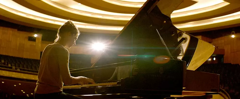 「フォー・ハンズ」フリーダ＝ロビーサ・ハーマンの画像