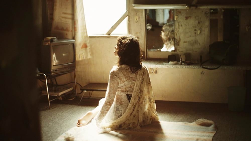 彼女は夢で踊るの画像