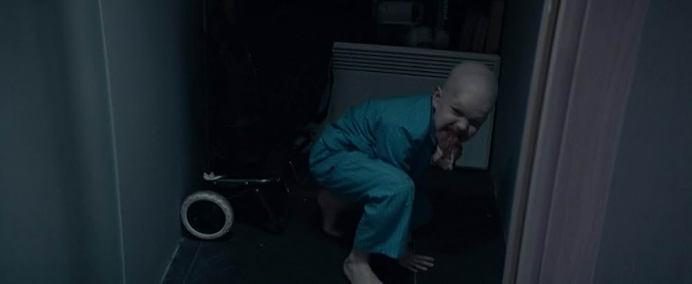 ストレイ 悲しみの化身の画像