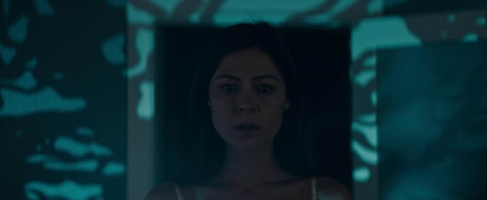 ストレイ 悲しみの化身の画像