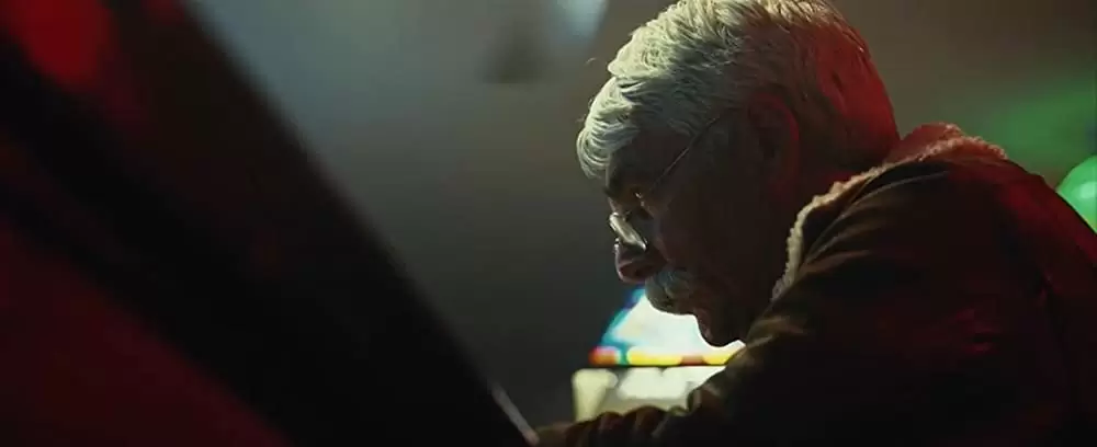 「ヒトラーを殺し、その後ビッグフットを殺した男」サム・エリオットの画像