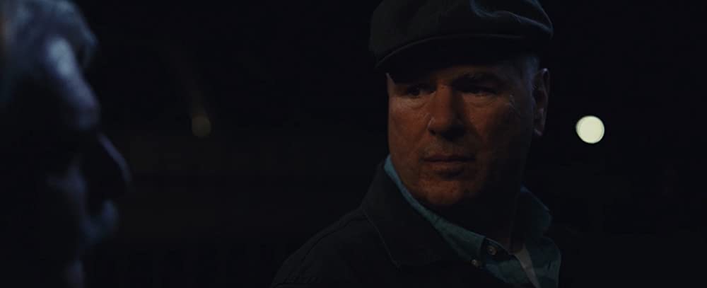 ヒトラーを殺し、その後ビッグフットを殺した男の画像