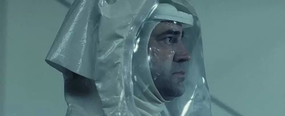 「ヒトラーを殺し、その後ビッグフットを殺した男」ロン・リビングストンの画像