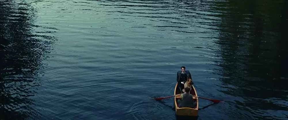 ヒトラーを殺し、その後ビッグフットを殺した男の画像