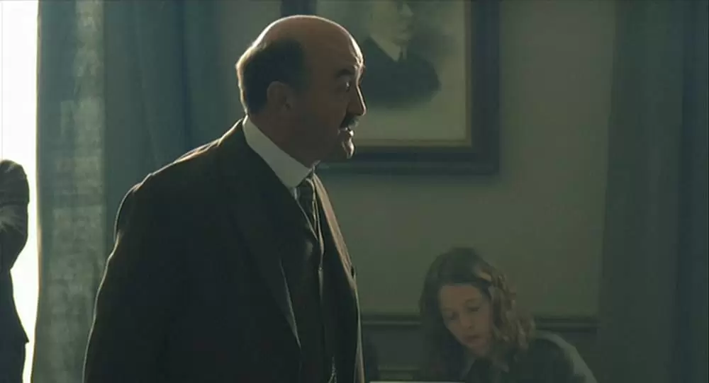 麦の穂をゆらす風の画像