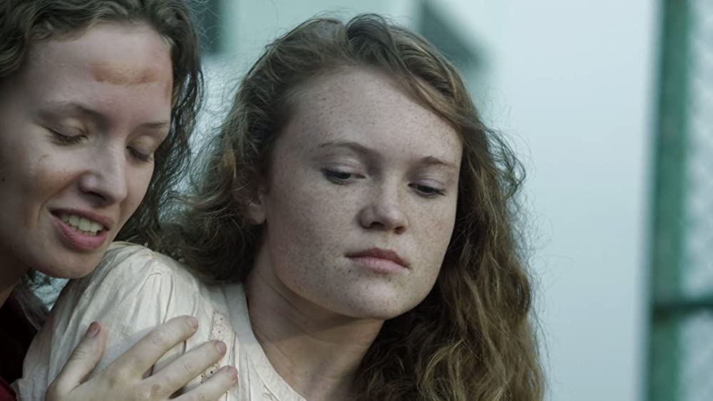 パラダイス女子刑務所の画像