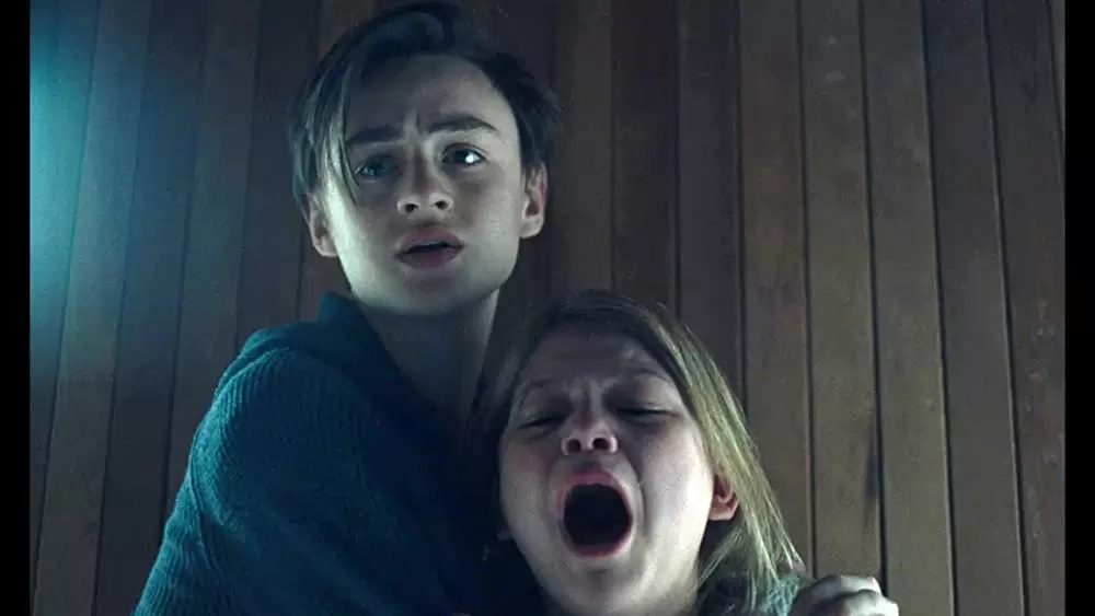 「ロッジ 白い惨劇」Jaeden Martell & リア・マクヒューの画像