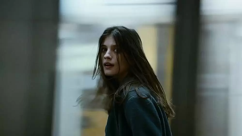 ラン・スルー・ザ・ナイトの画像