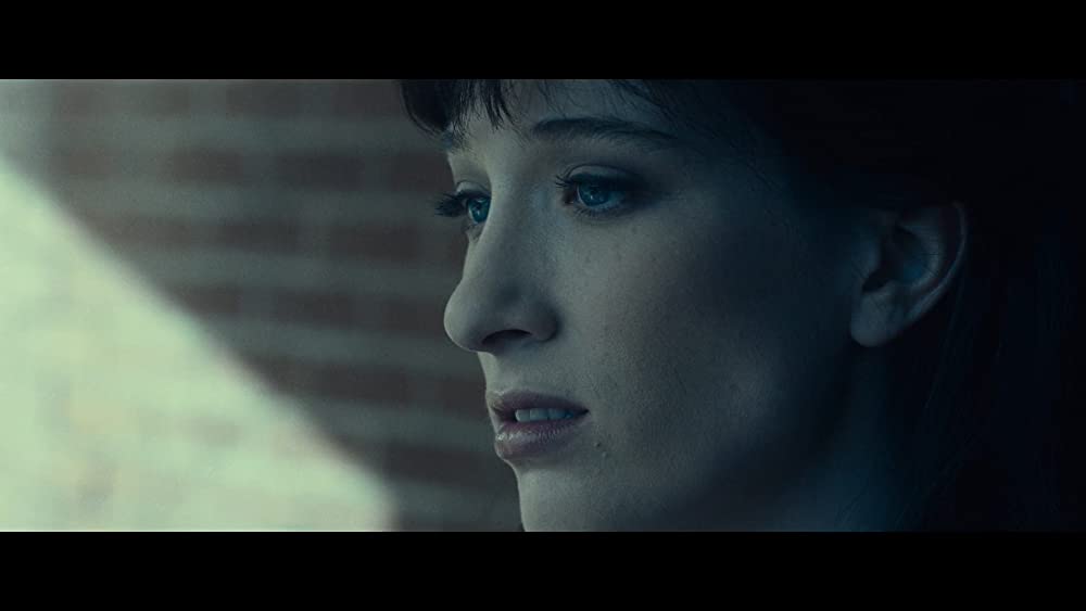 「エージェント・スミス」ソフィー・ロウの画像