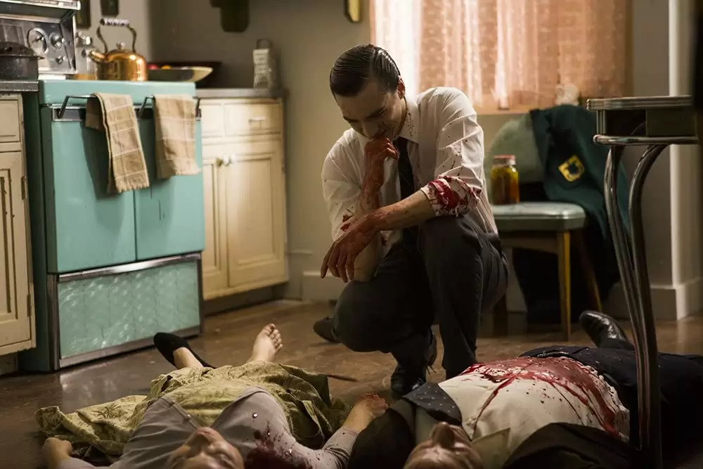 残酷で異常の画像