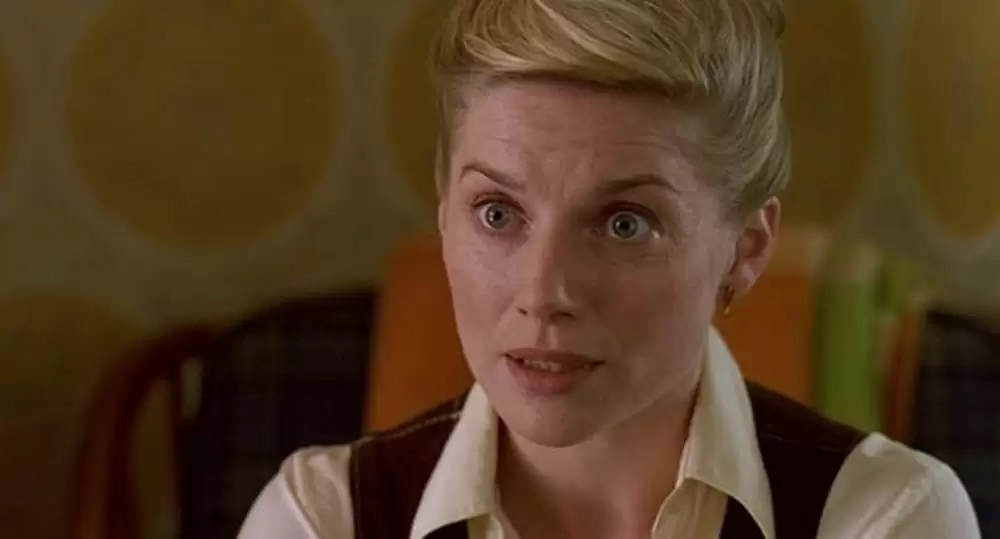 「プルートで朝食を」エバ・バーシッスルの画像