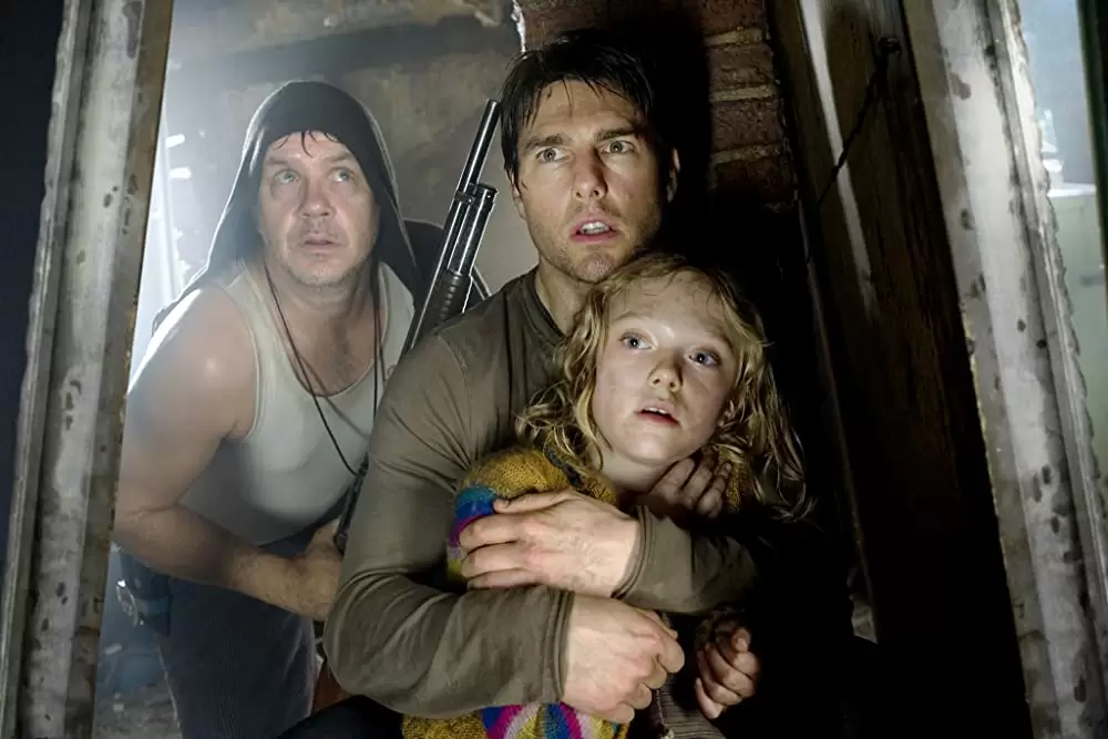 「宇宙戦争」トム・クルーズ & ティム・ロビンス & ダコタ・ファニングの画像