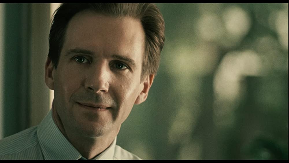 ナイロビの蜂の画像