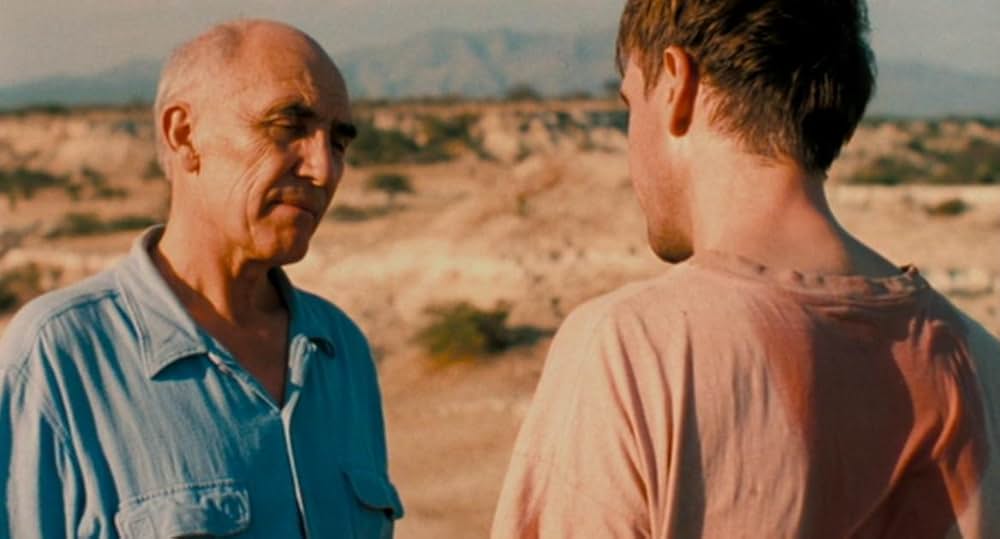 ナイロビの蜂の画像