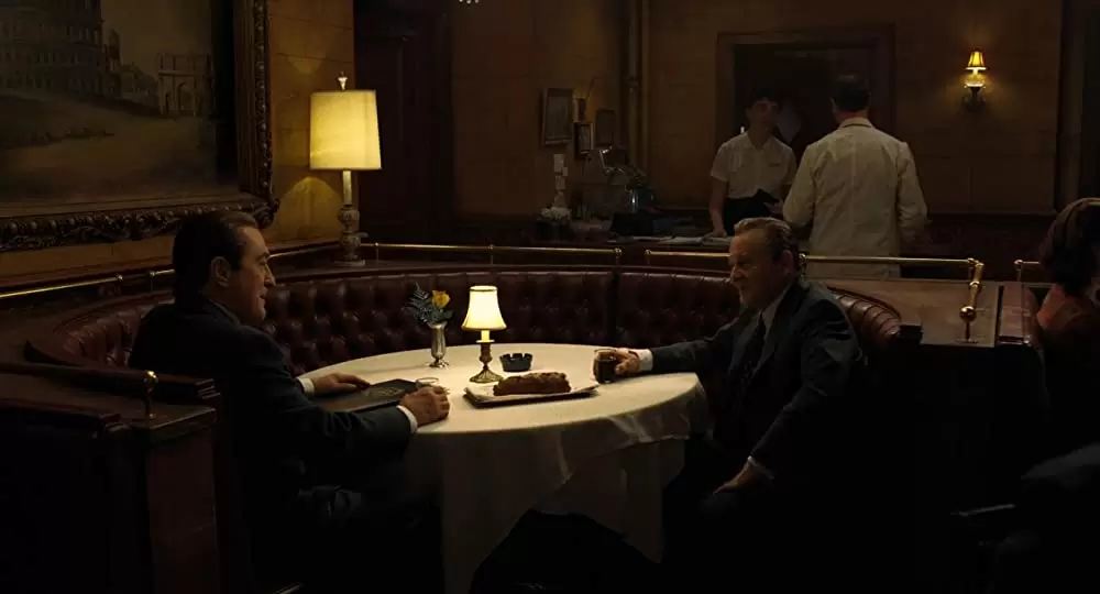 「アイリッシュマン」ロバート・デ・ニーロ & ジョー・ペシ & パトリック・ボーショーの画像