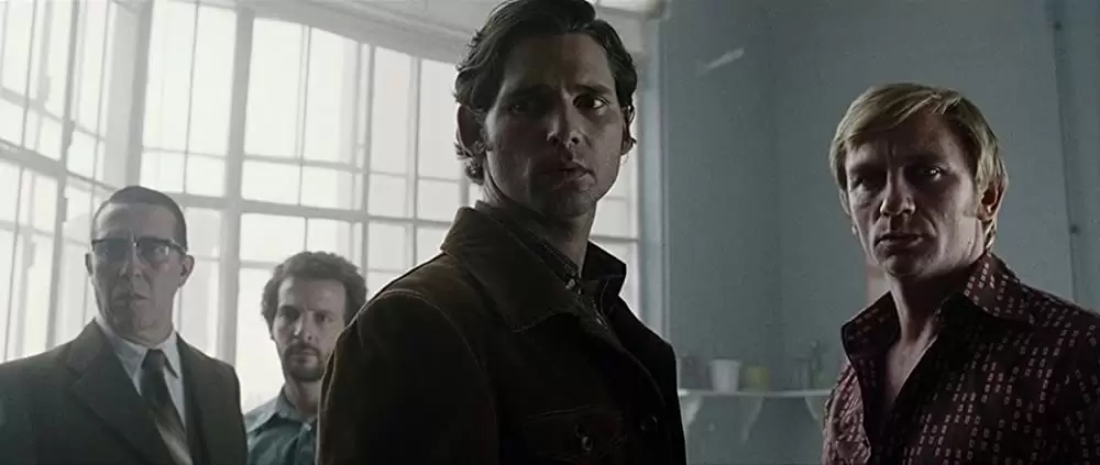 「ミュンヘン」キアラン・ハインズ & エリック・バナ & ダニエル・クレイグ & マチュー・カソビッツの画像