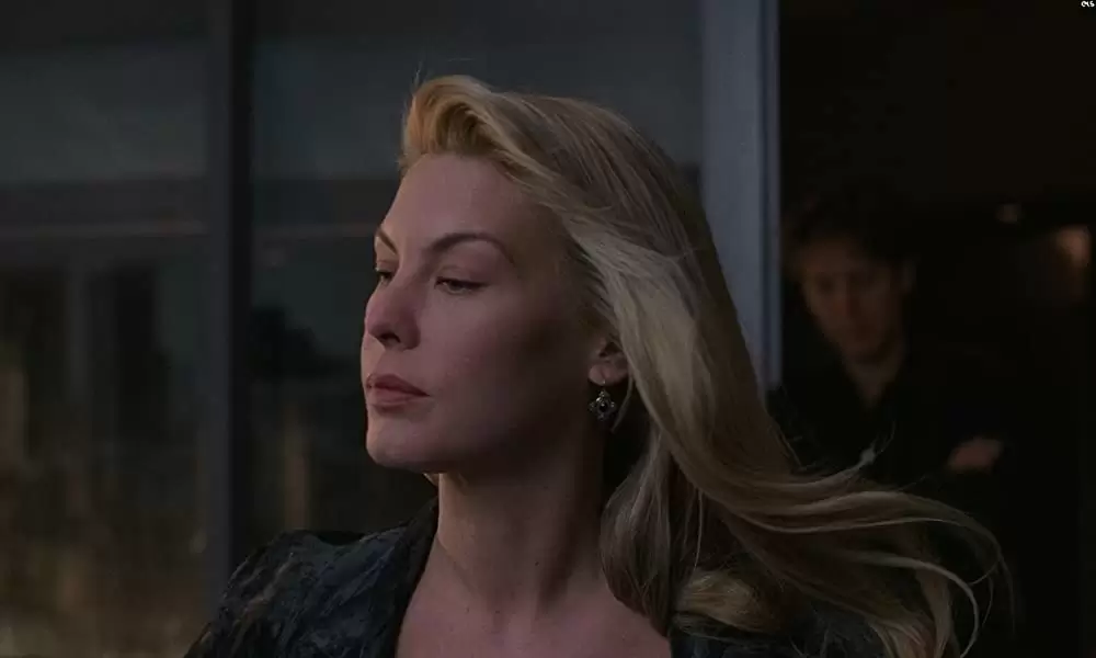 「クラッシュ」ジェームズ・スペイダー & デボラ・カーラ・アンガーの画像