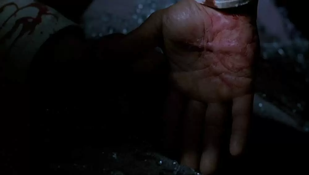 「クラッシュ」の画像