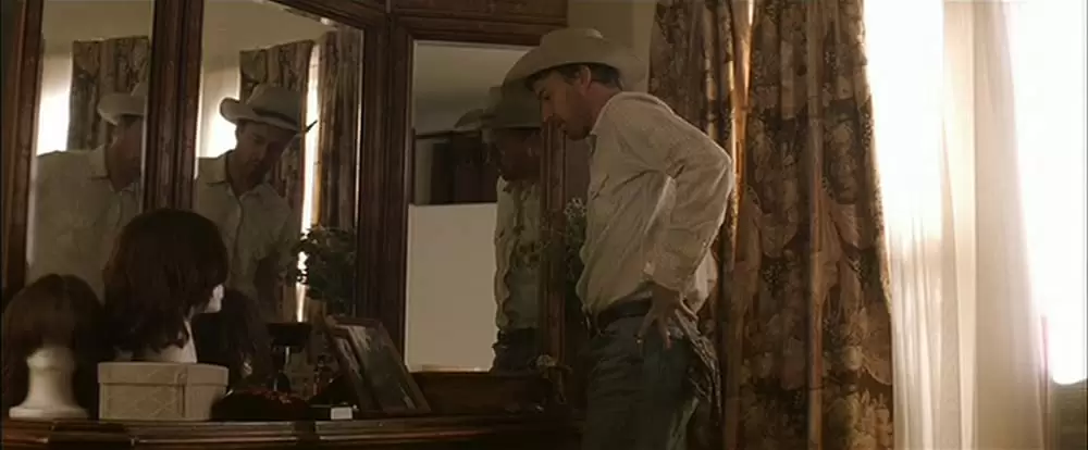 「ダウン・イン・ザ・バレー」エドワード・ノートンの画像