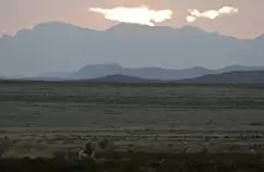 メルキアデス・エストラーダの3度の埋葬の画像