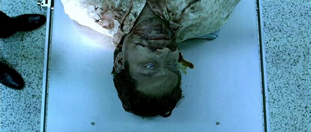 メルキアデス・エストラーダの3度の埋葬の画像