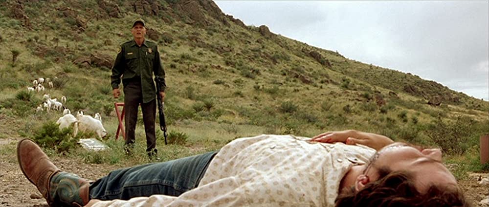 メルキアデス・エストラーダの3度の埋葬の画像