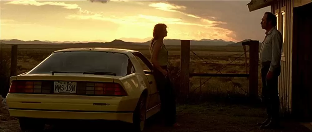 「メルキアデス・エストラーダの3度の埋葬」トミー・リー・ジョーンズ & メリッサ・レオの画像