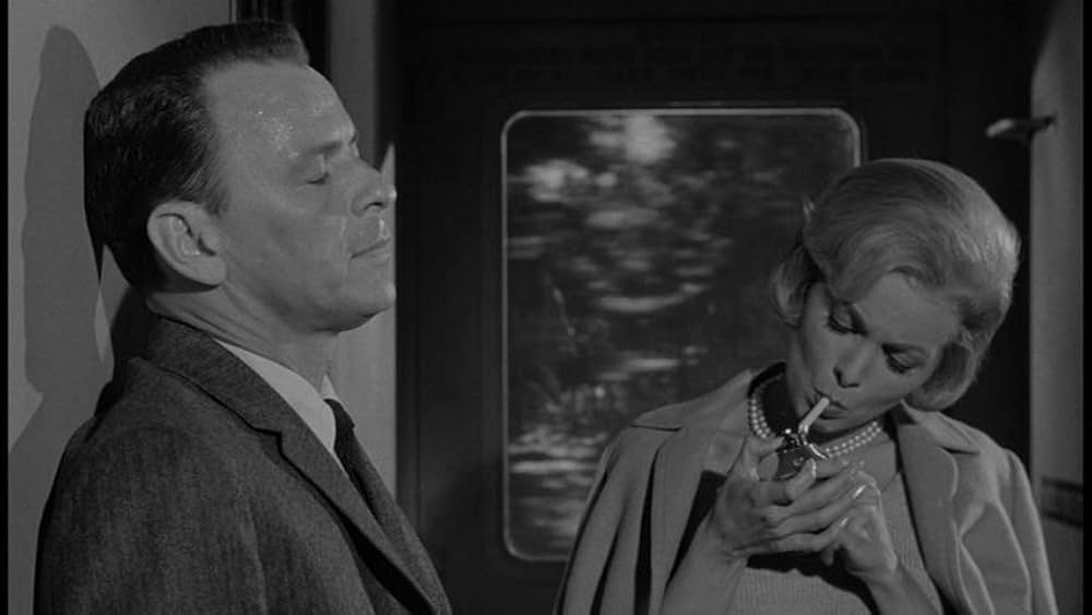 影なき狙撃者の画像