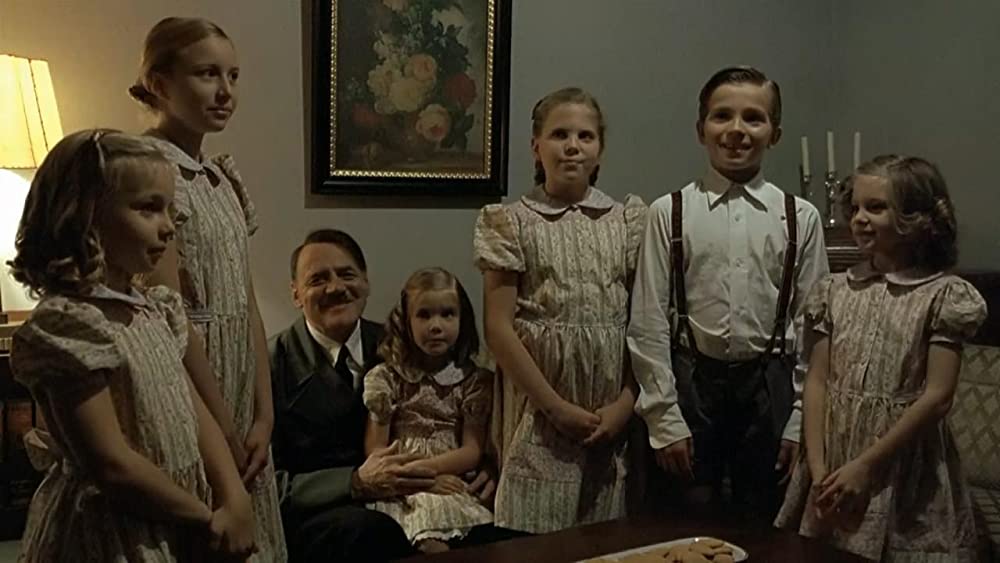 ヒトラー 〜最期の12日間〜の画像