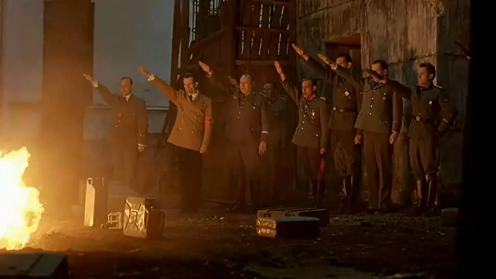 「ヒトラー 〜最期の12日間〜」の画像