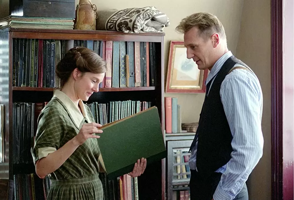 「愛についてのキンゼイ・レポート」リーアム・ニーソン & ローラ・リニーの画像