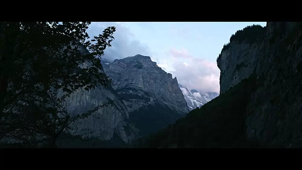 名もなき生涯の画像