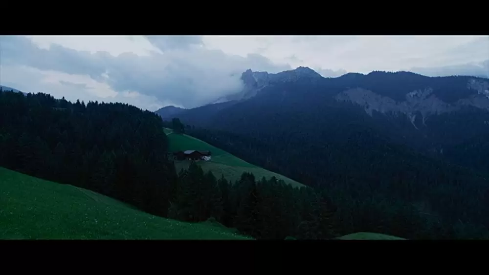 名もなき生涯の画像