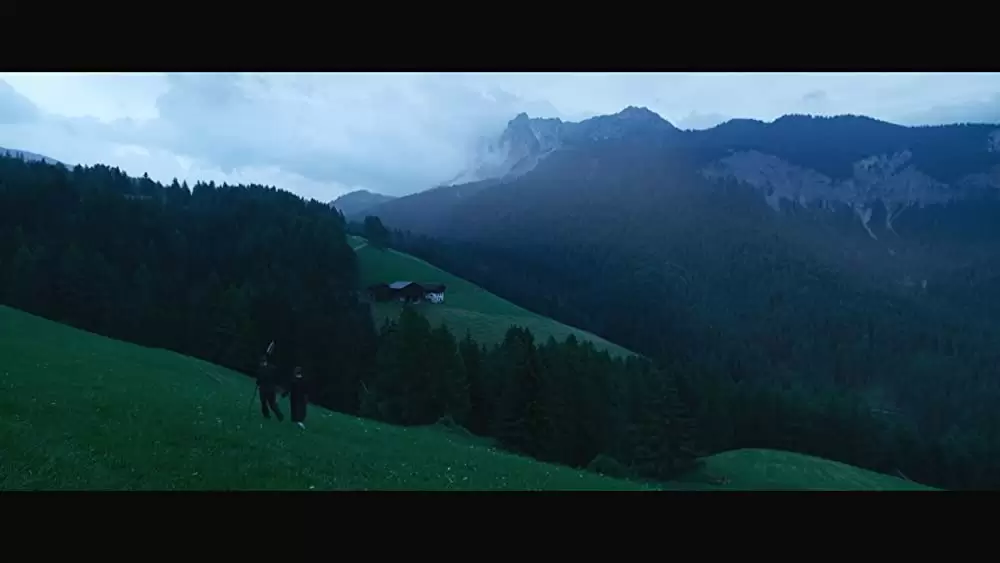 「名もなき生涯」アウグスト・ディール & バレリー・パフナーの画像