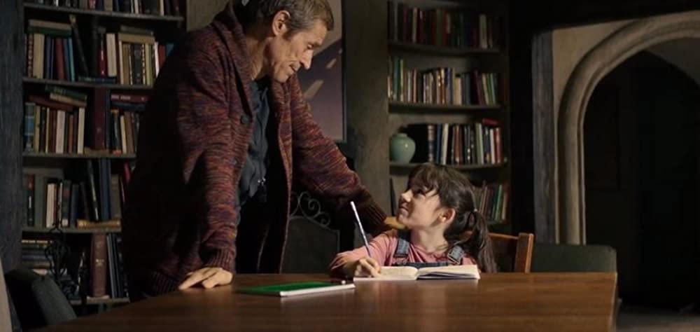 「セブン・シスターズ」ウィレム・デフォー & Clara Readの画像