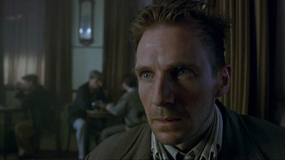 スパイダー／少年は蜘蛛にキスをするの画像