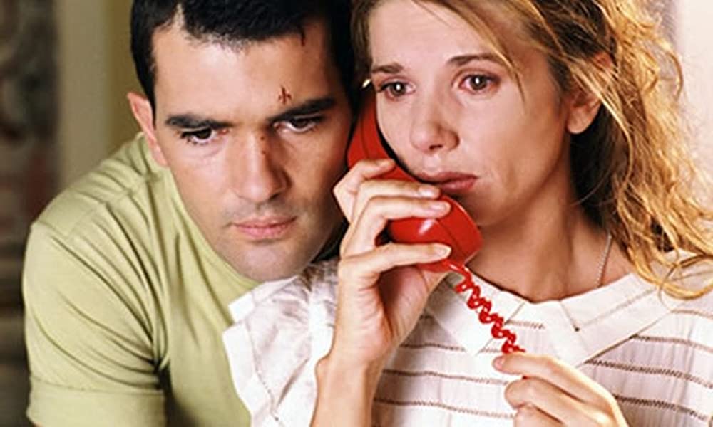 「アタメ」アントニオ・バンデラス & ビクトリア・アブリルの画像