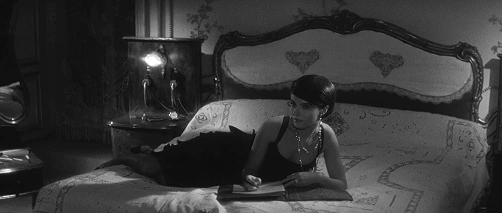 「去年マリエンバートで」デルフィーヌ・セイリグの画像