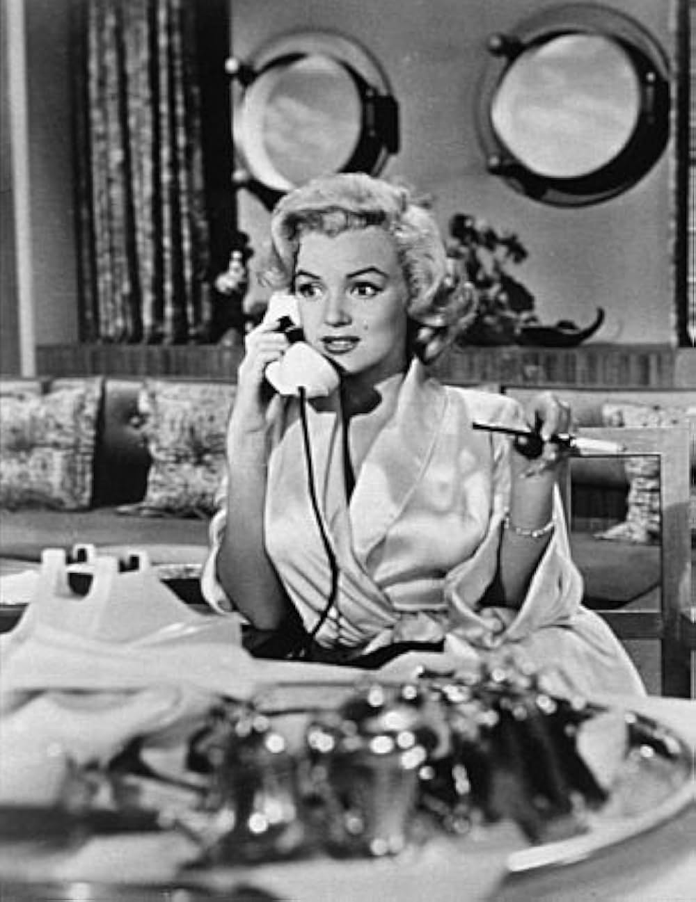 紳士は金髪がお好きの画像