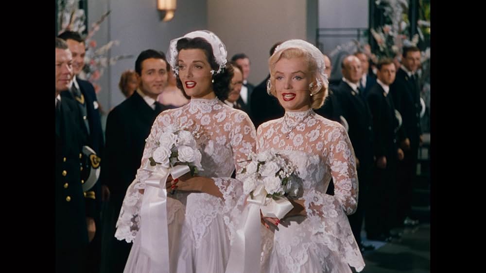 紳士は金髪がお好きの画像