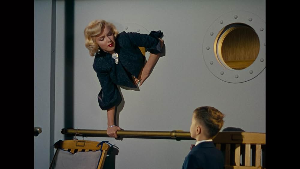 紳士は金髪がお好きの画像