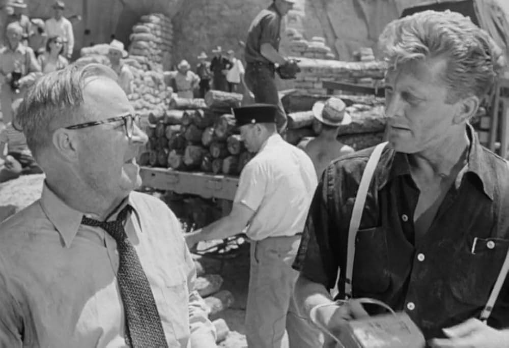 地獄の英雄の画像