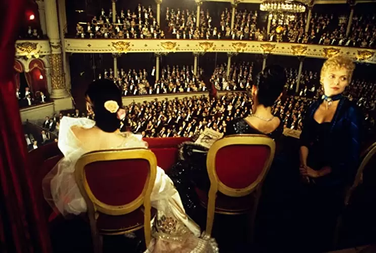 「エイジ・オブ・イノセンス／汚れなき情事」ミシェル・ファイファー & ウィノナ・ライダー & ジェラルディン・チャップリンの画像