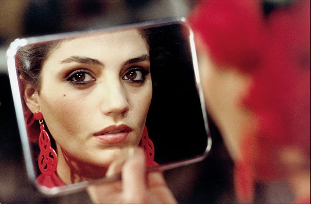 「欲望のあいまいな対象」Ángela Molinaの画像