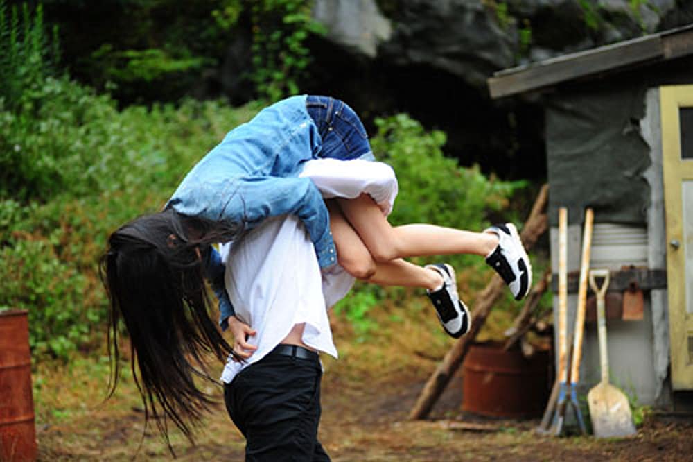 風に濡れた女の画像