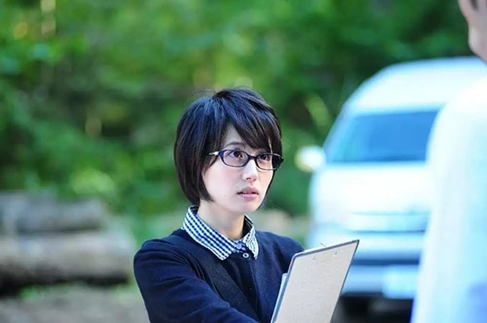 風に濡れた女の画像