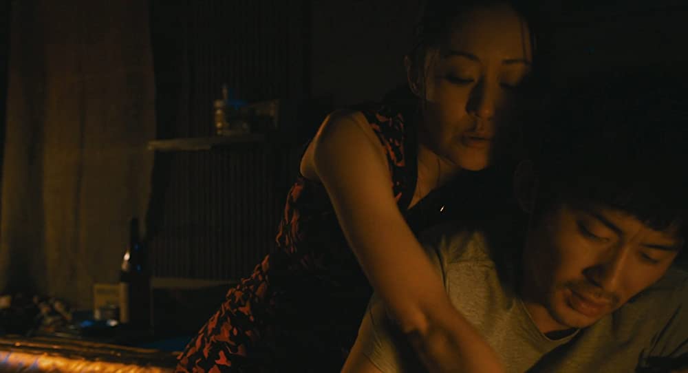 風に濡れた女の画像