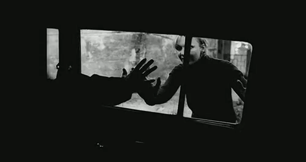 「父、帰る」の画像