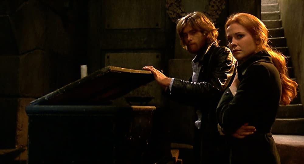 悪魔の墓場の画像